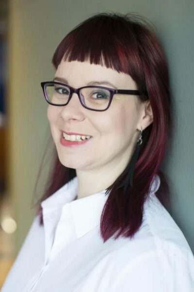 terhirannela_kirjailijakuva2 (1)